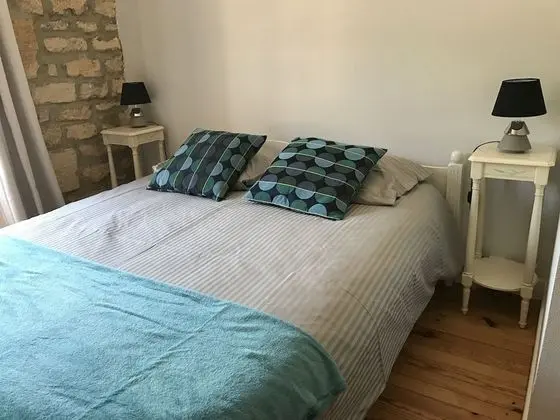 Comfort Kır Evi, Özel Banyo, Avlu Manzaralı (du Vieux Jeand'Heurs)