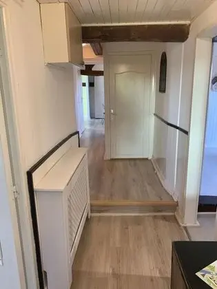 Standard Apart Daire (APPARTEMENT 90m² ETAGE)