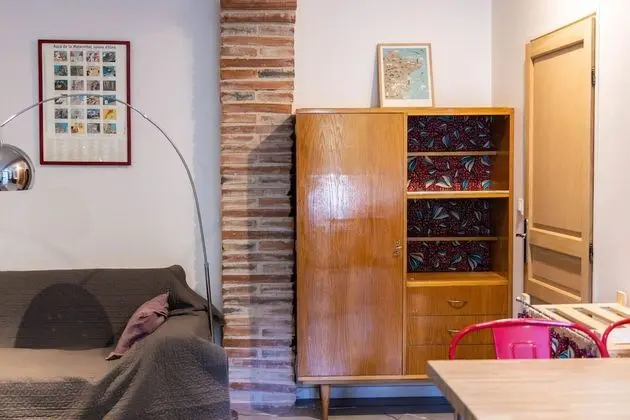 Kır Evi, Banyolu/Duşlu, Avlu Manzaralı