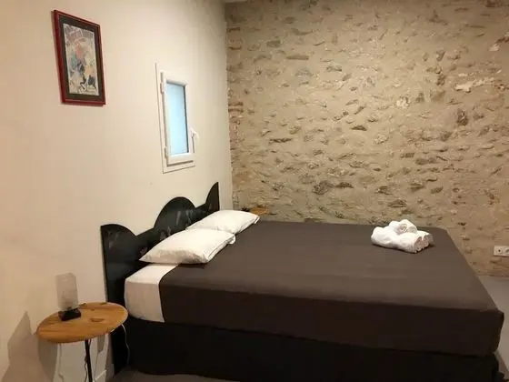 Kır Evi, Banyolu/Duşlu, Avlu Manzaralı