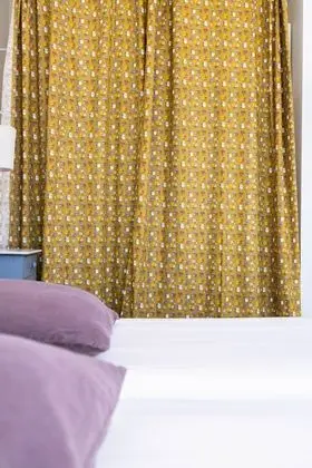 Kır Evi, Özel Banyo, Avlu Manzaralı (Canigou)