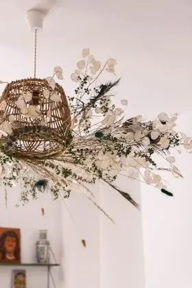 Kır Evi, Özel Banyo, Avlu Manzaralı (Canigou)