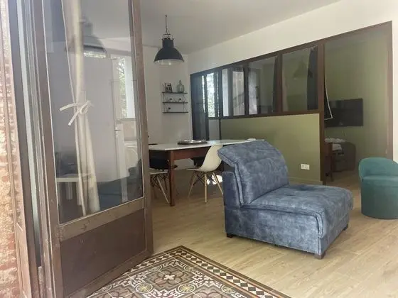 Kır Evi, Özel Banyo, Avlu Manzaralı (Canigou)