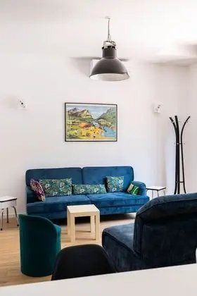 Kır Evi, Özel Banyo, Avlu Manzaralı (Canigou)