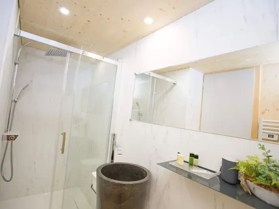 Kır Evi, Özel Banyo (Little Coccinelle 4p)