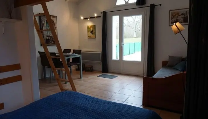 Economy Ev, 2 Çift Kişilik Yatak, Havuz Kullanımı