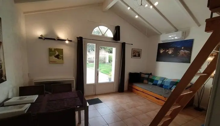 Economy Ev, 2 Çift Kişilik Yatak, Havuz Kullanımı