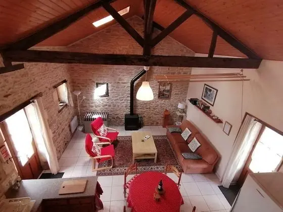Kır Evi (Le Poirier)