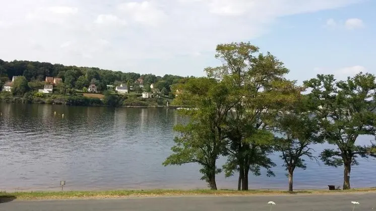 Family Kır Evi, Özel Banyo, Bahçe Manzaralı (GÎTE MONET)