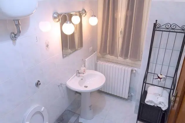 Çatı Katı (Loft) (Red)