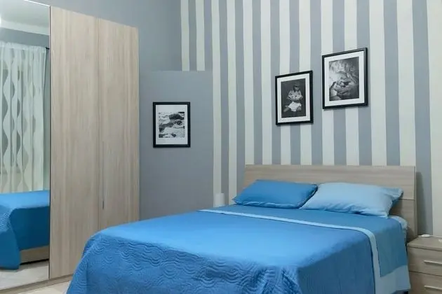 Süit (Blue)