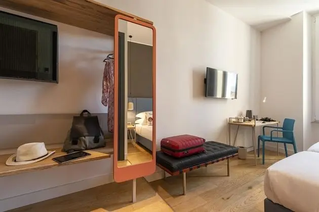 Superior Tek Büyük veya İki Ayrı Yataklı Oda