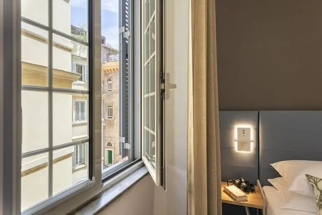 Superior Tek Büyük veya İki Ayrı Yataklı Oda