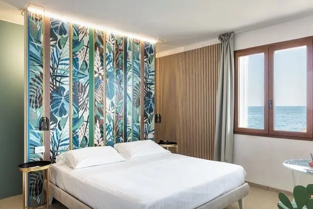 Romantic Tek Büyük Yataklı Oda, 1 Büyük (Queen) Boy Yatak, Deniz Manzaralı, Okyanusa Sıfır