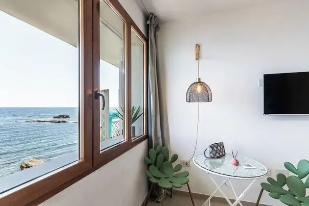 Romantic Tek Büyük Yataklı Oda, 1 Büyük (Queen) Boy Yatak, Deniz Manzaralı, Okyanusa Sıfır