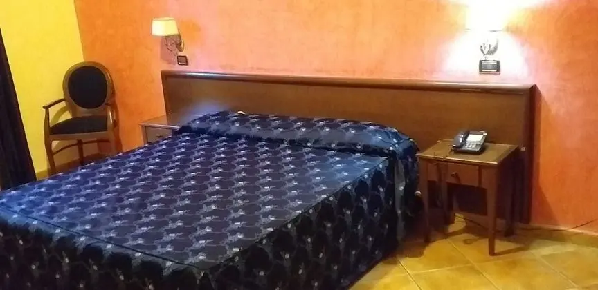 Basic Tek Büyük Yataklı Oda, 1 Yatak Odası