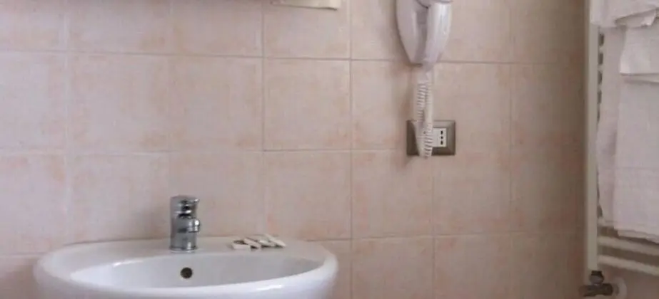 Tek Büyük veya İki Ayrı Yataklı Oda, Teras