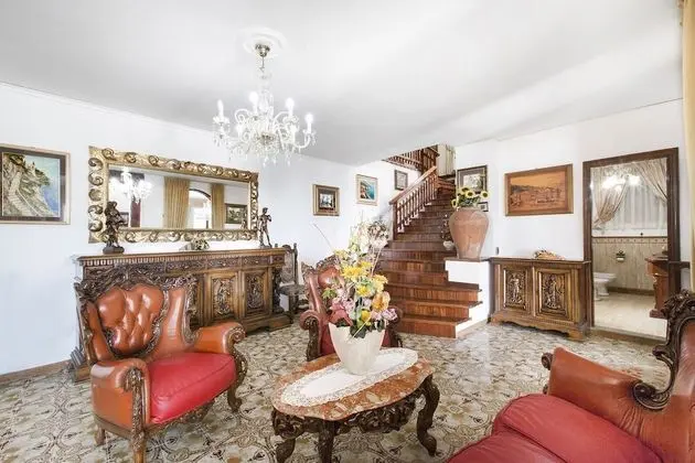 Villa, 6 Yatak Odası