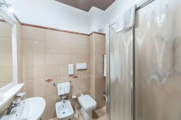 Standard Tek Büyük veya İki Ayrı Yataklı Oda
