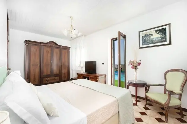 Villa, Sigara İçilebilir