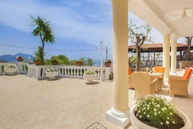 Villa, Sigara İçilebilir