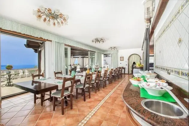 Villa, Sigara İçilebilir