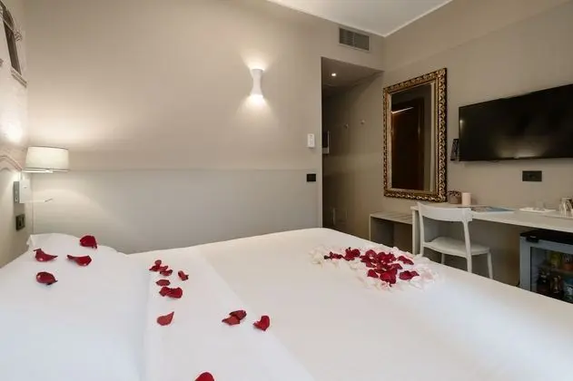 Standard Tek Büyük veya İki Ayrı Yataklı Oda