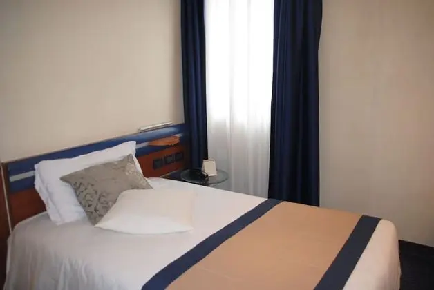 Standard Tek Kişilik Oda, 1 Tek Kişilik Yatak