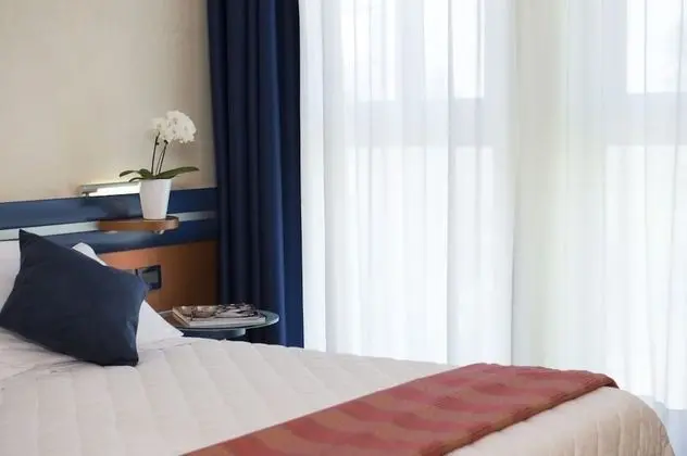 Standard Üç Kişilik Oda