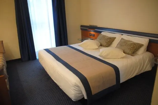 Standard Üç Kişilik Oda