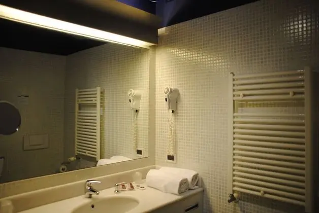 Standard Üç Kişilik Oda