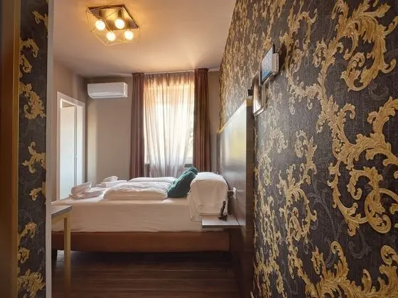 Superior Tek Büyük Yataklı Oda