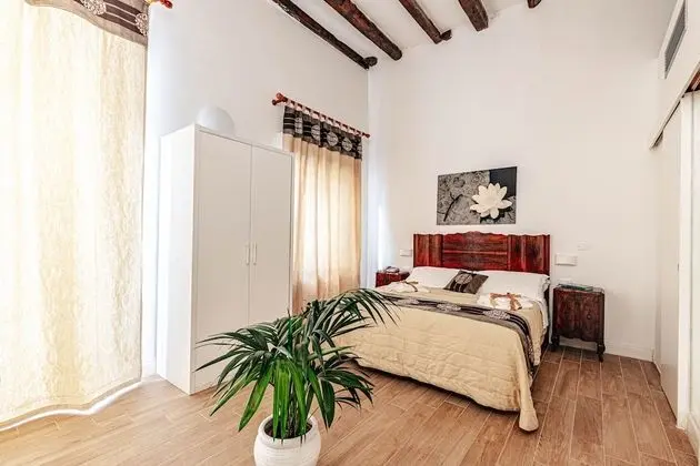 Classic Tek Büyük veya İki Ayrı Yataklı Oda