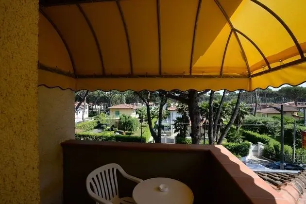Classic Üç Kişilik Oda, Balkon
