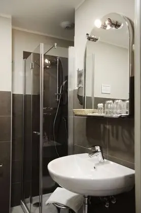 Tek Büyük Yataklı Oda, Özel Banyo