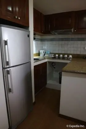 Family Suites with Kitchen