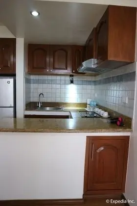 Family Suites with Kitchen