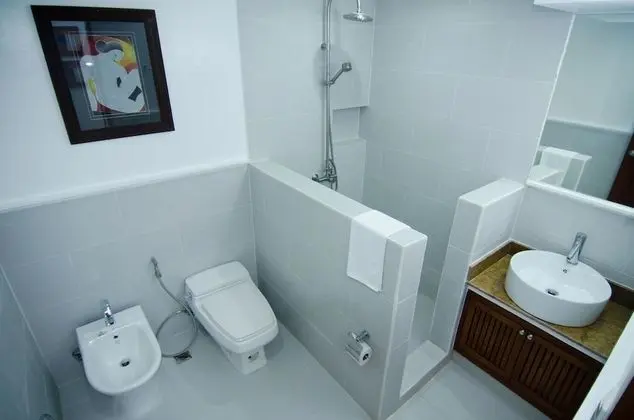Family Suites with Kitchen