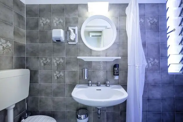 Tek Kişilik Oda, 1 Tek Kişilik Yatak