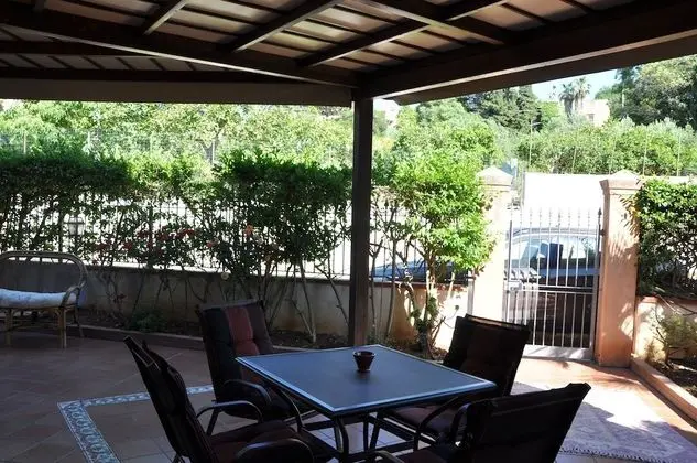 Apart Daire, Ortak Banyo, Bahçe Manzaralı (Villa Giusy Open Space)