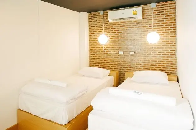 Private Twin Bed