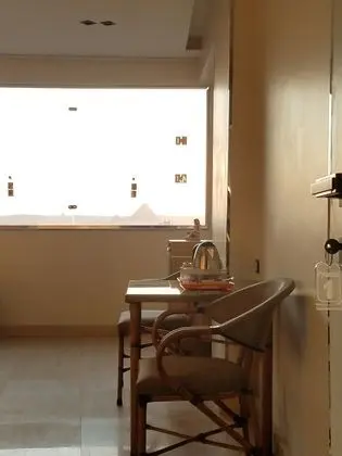 Double Room, Pyramids View