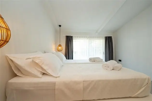 Deluxe Aile Suiti, Simge Yapı Manzaralı, Balkonlu