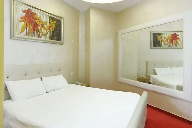 Comfort Tek Büyük Yataklı Oda, Sigara İçilebilir, Dağ Manzaralı