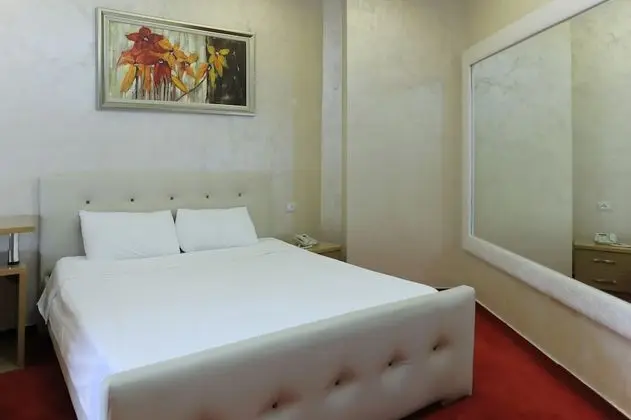 Comfort Tek Büyük Yataklı Oda, Sigara İçilebilir, Dağ Manzaralı