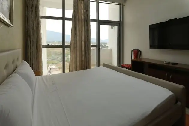 Comfort Tek Büyük Yataklı Oda, Sigara İçilebilir, Dağ Manzaralı