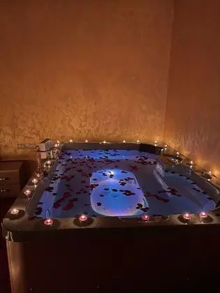 Deluxe Stüdyo Süit, 1 En Büyük (King) Boy Yatak, Sigara İçilebilir, Dağ Manzaralı