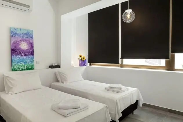 Dört Kişilik Oda, Şehir Manzaralı