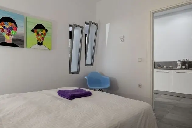 Dört Kişilik Oda, Şehir Manzaralı