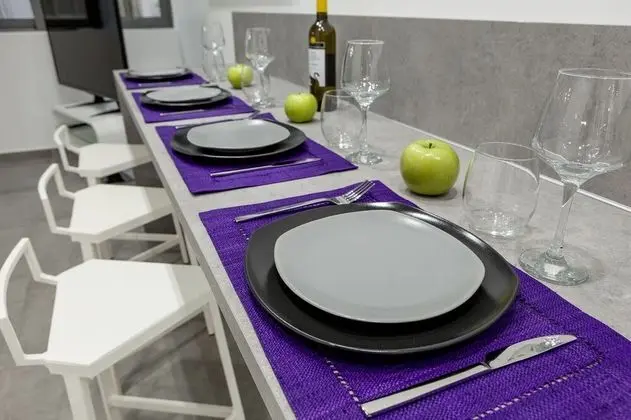 Dört Kişilik Oda, Şehir Manzaralı